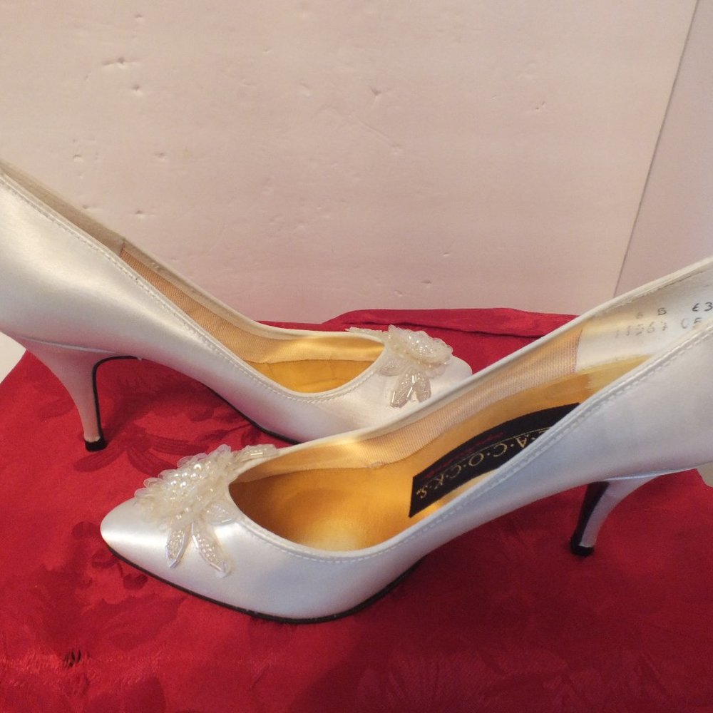 Peacock wedding shoes size 8